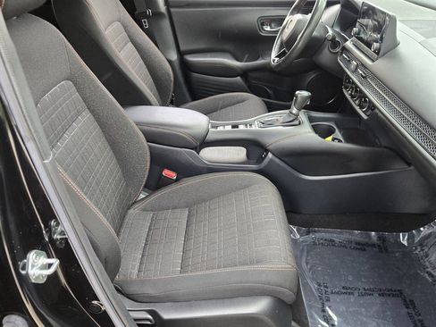 Used 2024 Honda HR-V Sport image 18