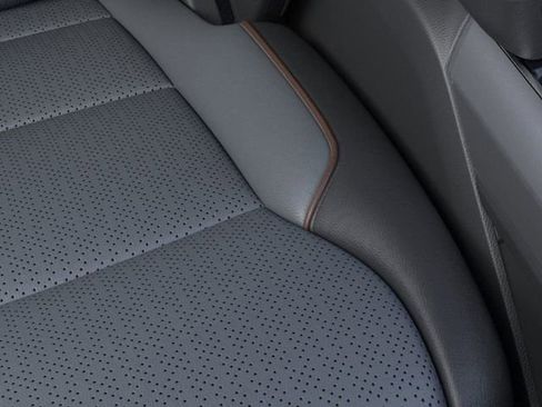 New 2025 Ford F150 Lightning Lariat image 17