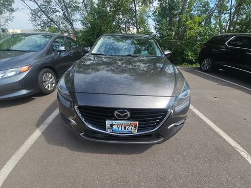 Used 2017 MAZDA MAZDA3 Grand Touring w/ Premium Equipment Package FWD image 2