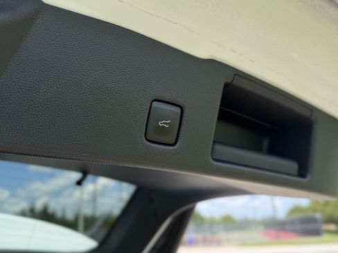 Used 2023 Ford Escape Active FWD image 7