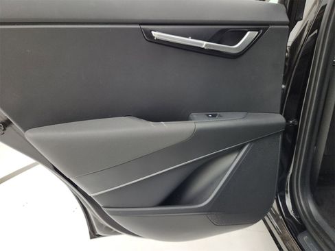 Certified 2024 Kia Niro SX Touring image 48