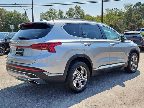 Used 2021 Hyundai Santa Fe SEL FWD image 4