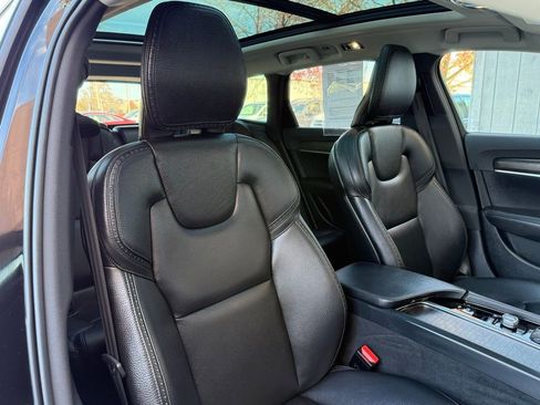 Used 2020 Volvo V90 T6 Cross Country w/ Protection Package Premier image 26