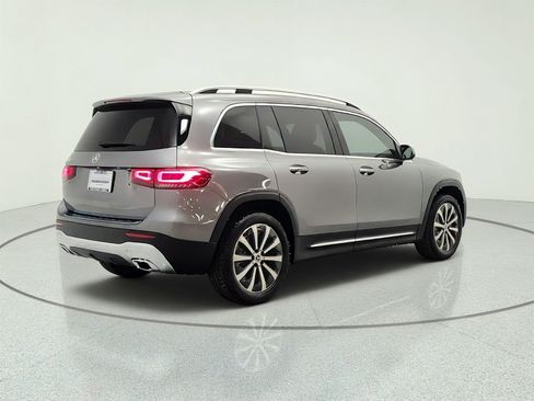 Used 2023 Mercedes-Benz GLB 250 image 5