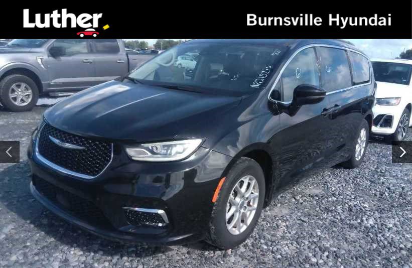 Used 2022 Chrysler Pacifica Touring-L FWD image 1