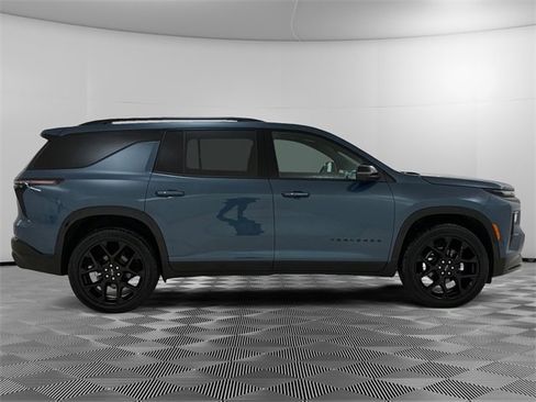 Used 2026 Chevrolet Traverse RS w/ LPO, Floor Liner Package image 2