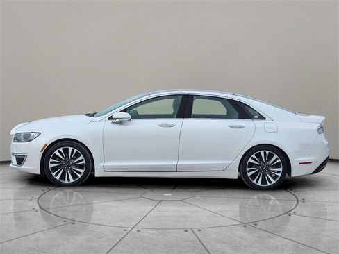 Used 2019 Lincoln MKZ Reserve w/ Luxury Package image 9