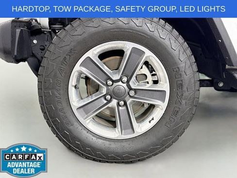 Used 2021 Jeep Wrangler Unlimited Sahara w/ LED Lighting Group AWD/4WD image 28