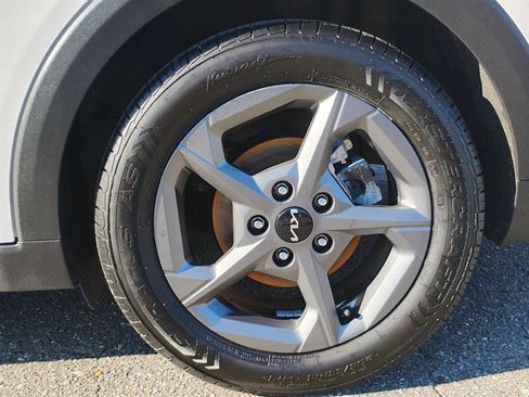 Used 2025 Kia K4 FWD image 9