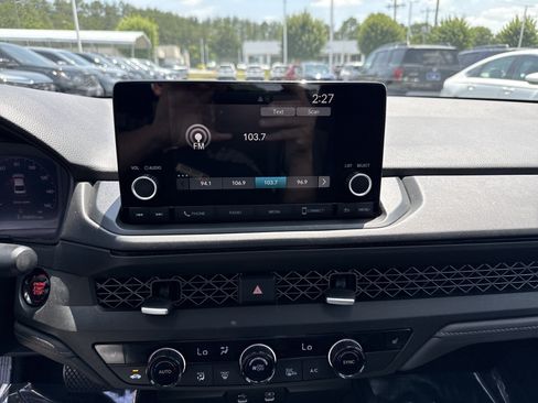 Certified 2023 Honda Accord EX image 23
