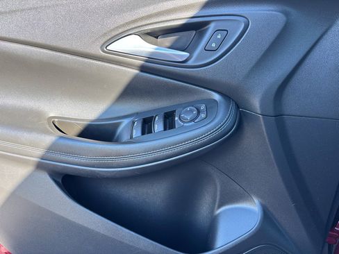 Used 2021 Buick Encore GX Select image 10