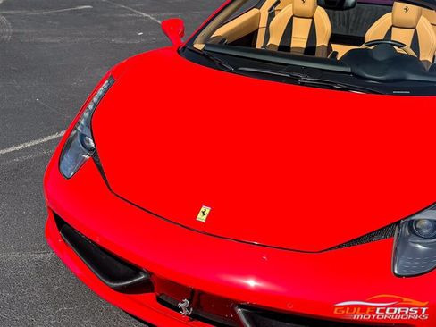 Used 2014 Ferrari 458 Spider RWD image 4
