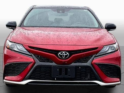 Used 2024 Toyota Camry XSE w/ Navigation Package FWD image 4