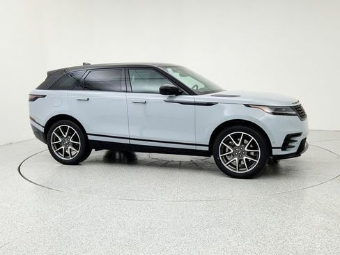 New 2026 Land Rover Range Rover Velar Dynamic SE image 3
