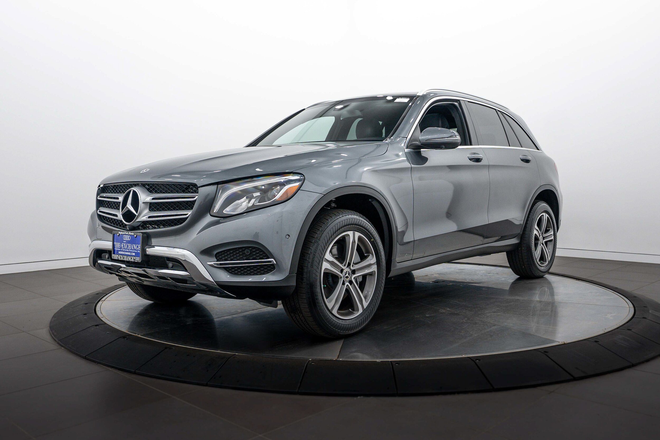 Used 2019 Mercedes-Benz GLC 300 4MATIC image 7