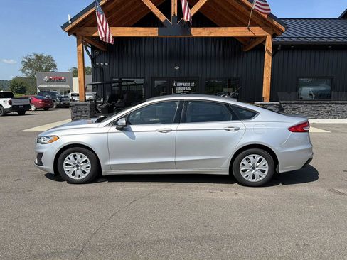 Used 2019 Ford Fusion S FWD image 20
