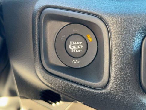 New 2026 Jeep Gladiator Sport image 25