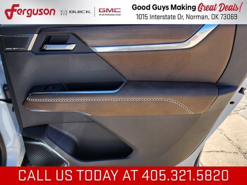 New 2026 GMC Acadia Denali Ultimate AWD/4WD image 46