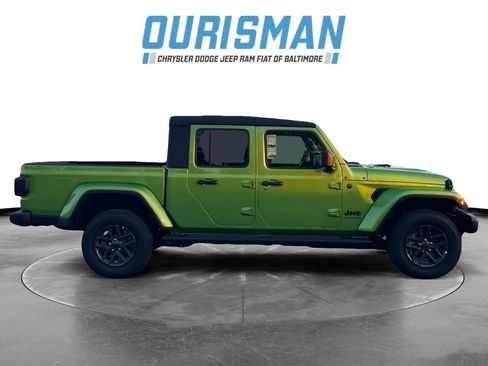 New 2026 Jeep Gladiator Sport AWD/4WD image 7