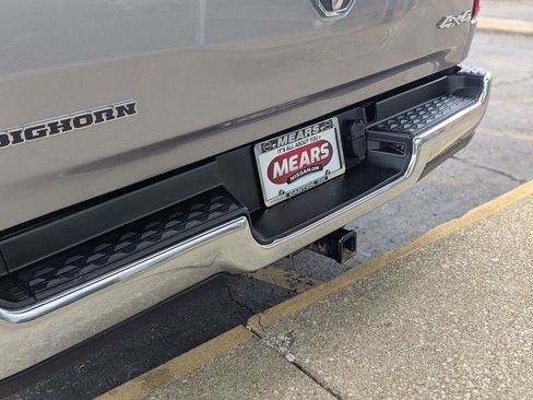 Used 2022 RAM 1500 Big Horn AWD/4WD image 7