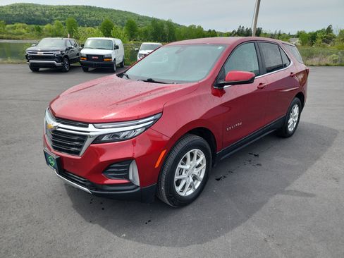 Used 2023 Chevrolet Equinox LT AWD/4WD image 4