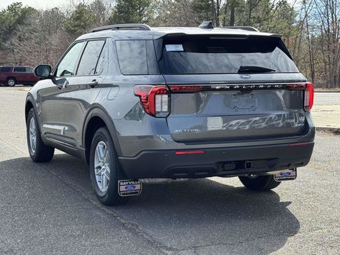 New 2026 Ford Explorer Active AWD/4WD image 5