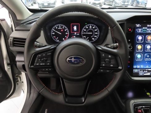 Used 2025 Subaru Crosstrek 2.5i Limited w/ Crosstrek Mirror Package AWD/4WD image 15