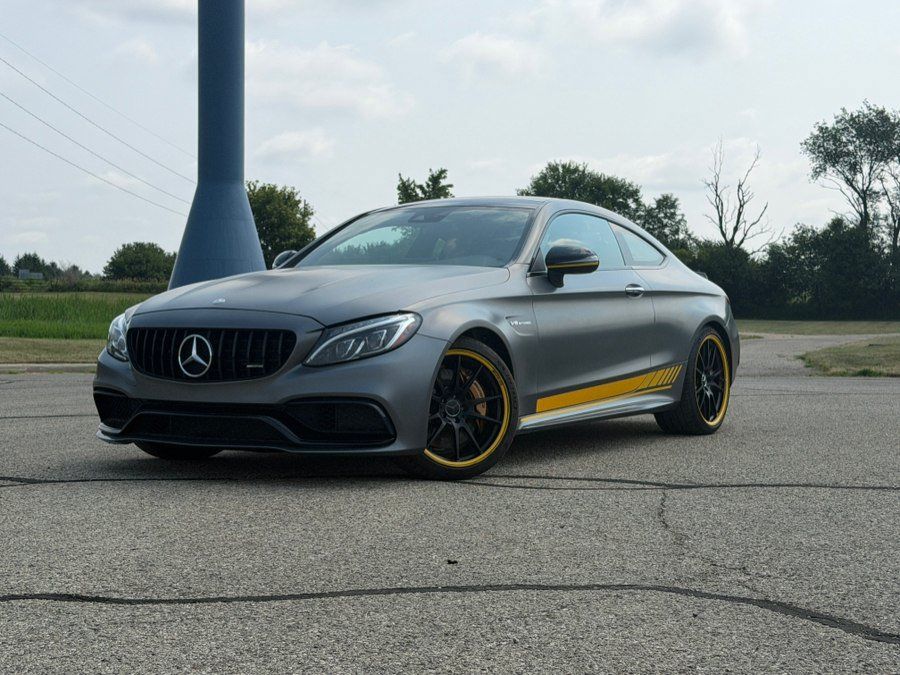 Used 2017 Mercedes-Benz C 63 AMG S image 2