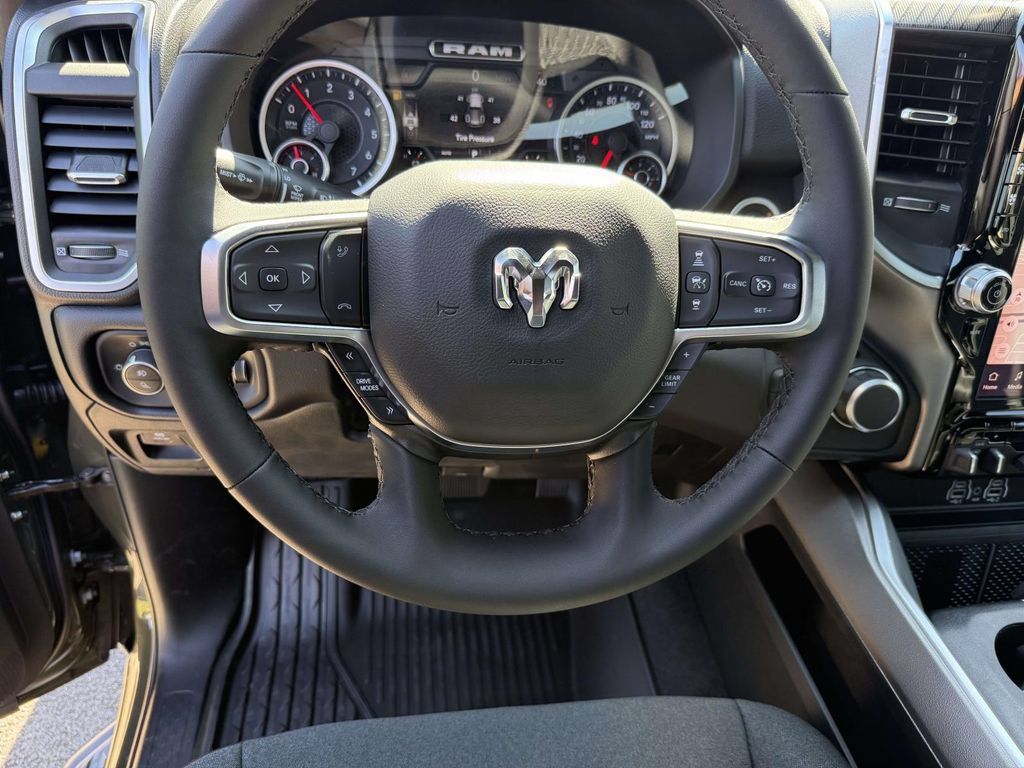 New 2027 RAM 1500 4x4 Crew Cab image 19
