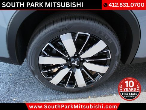 New 2026 Mitsubishi Outlander SE AWD/4WD image 30