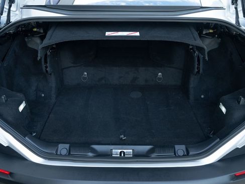 Used 2019 Ferrari Portofino image 26