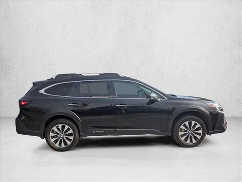 Used 2024 Subaru Outback Touring XT AWD/4WD image 4