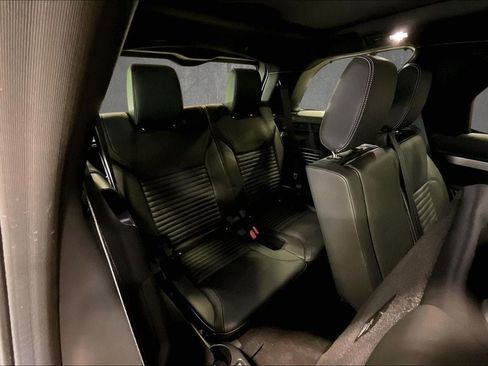 Certified 2025 Land Rover Discovery Dynamic SE AWD/4WD image 27