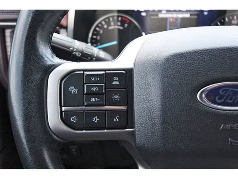 Used 2023 Ford Expedition Max Limited AWD/4WD image 16