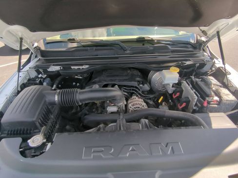 Used 2019 RAM 1500 Big Horn AWD/4WD image 26