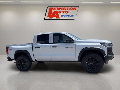 New 2026 Chevrolet Colorado Trail Boss AWD/4WD image 6