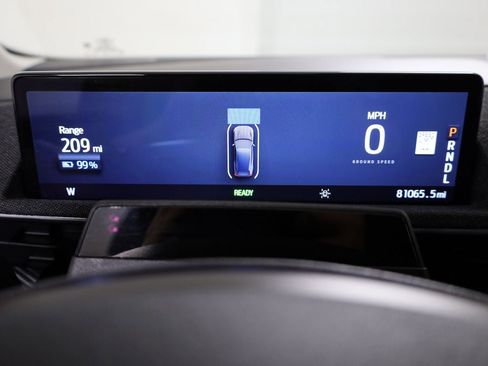 Used 2023 Ford Mustang Mach-E Premium image 17