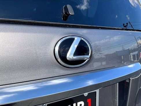 Used 2023 Lexus GX 460 Premium image 9