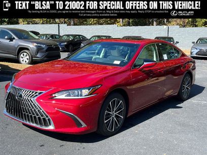 New 2025 Lexus ES 350 w/ Premium Package