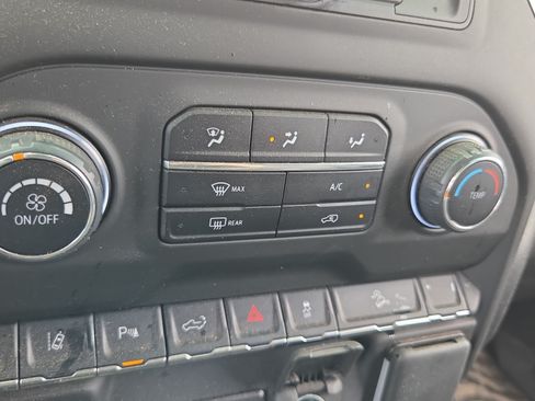 Used 2025 Chevrolet Silverado 2500 Custom w/ Custom Value Package AWD/4WD image 20