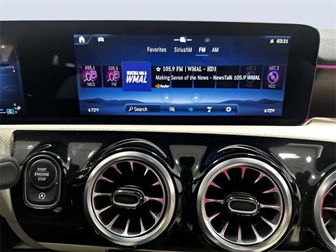 Used 2025 Mercedes-Benz CLA 250 4MATIC image 20