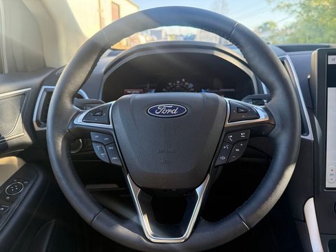 Used 2024 Ford Edge SEL w/ Convenience Package AWD/4WD image 28