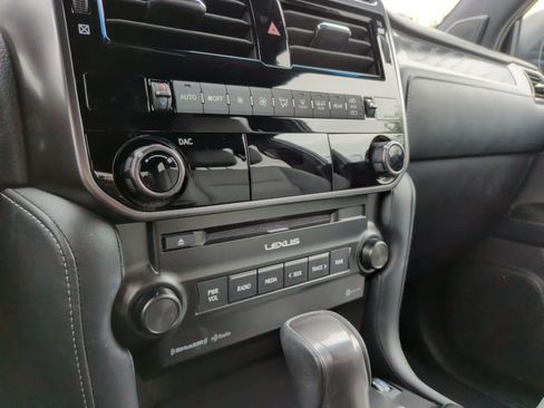 Used 2023 Lexus GX 460 w/ Black Line Special Edition AWD/4WD image 18