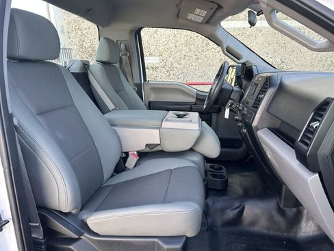 Used 2016 Ford F150 XL w/ Equipment Group 101A Mid image 9