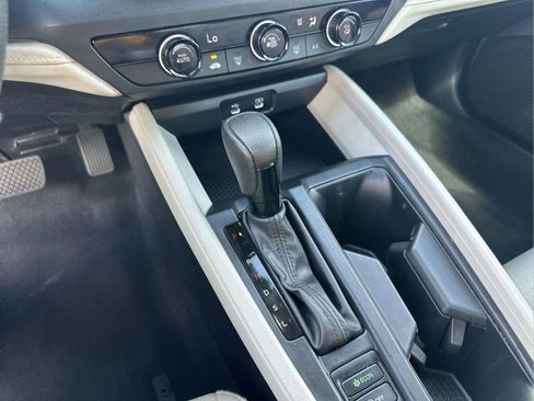 Used 2024 Honda Accord LX image 31