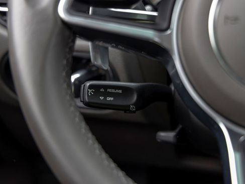 Certified 2021 Porsche Macan GTS AWD/4WD image 31