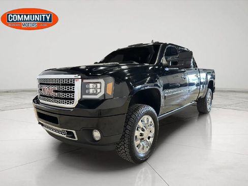 Used 2012 GMC Sierra 2500 Denali w/ Suspension Package, Off-Road AWD/4WD image 1