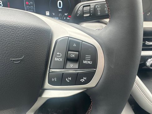 New 2026 Ford Explorer Active AWD/4WD image 19