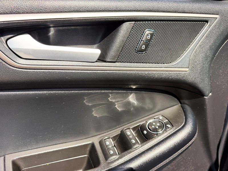 Used 2022 Ford Edge SEL AWD/4WD image 31