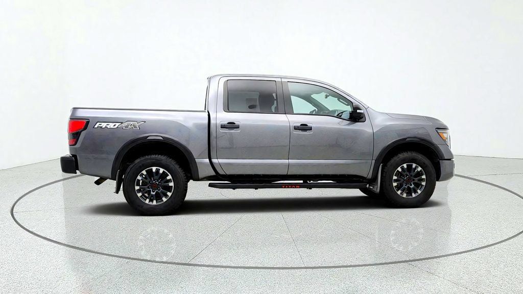 Used 2023 Nissan Titan PRO-4X w/ Pro-4x Convenience Package AWD/4WD image 4